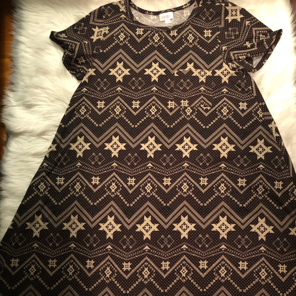 Purple and tan geometric patterned Carly!